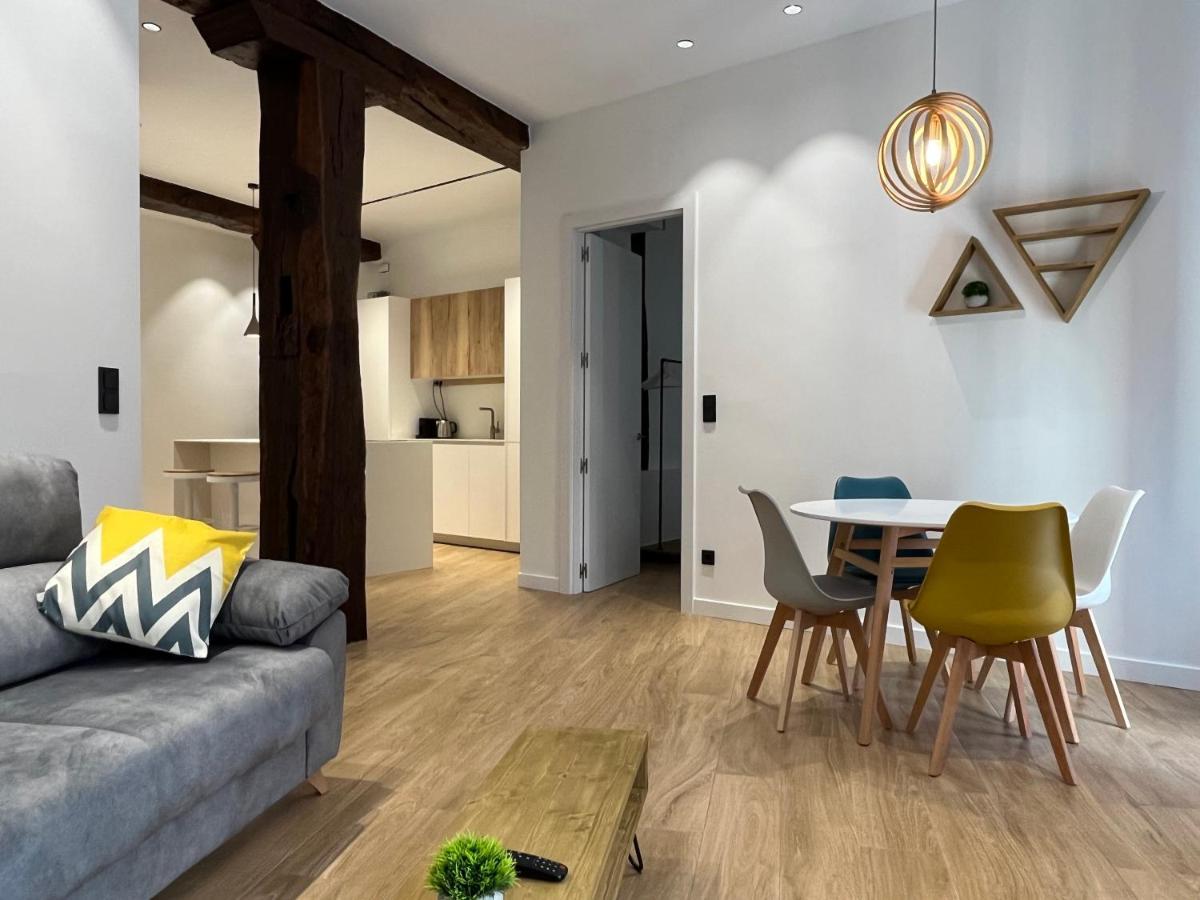 Apartamento En El Casco Viejo บิลเบา ภายนอก รูปภาพ